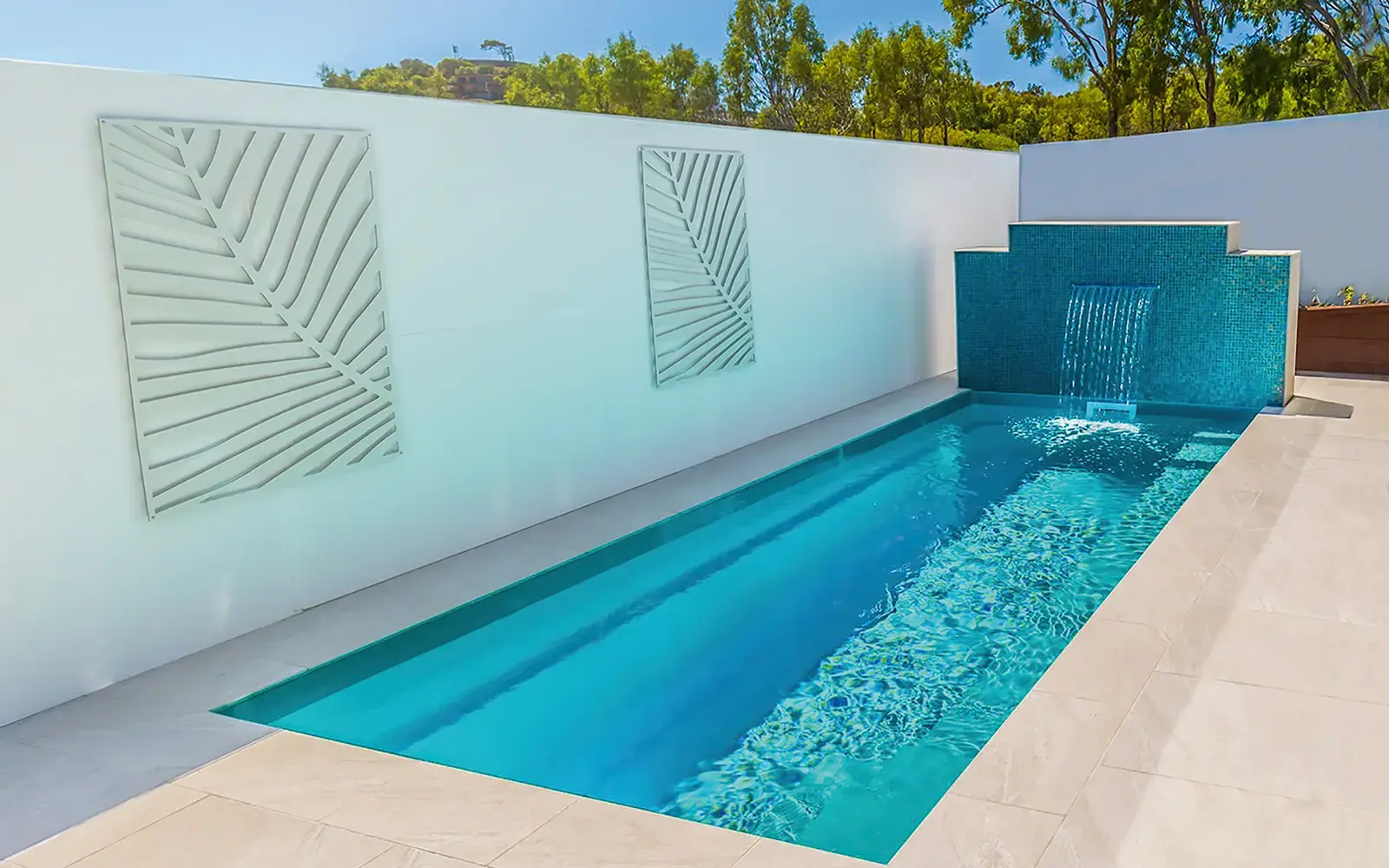 Esprit. Schlankes Design. Optimale Passform. 
